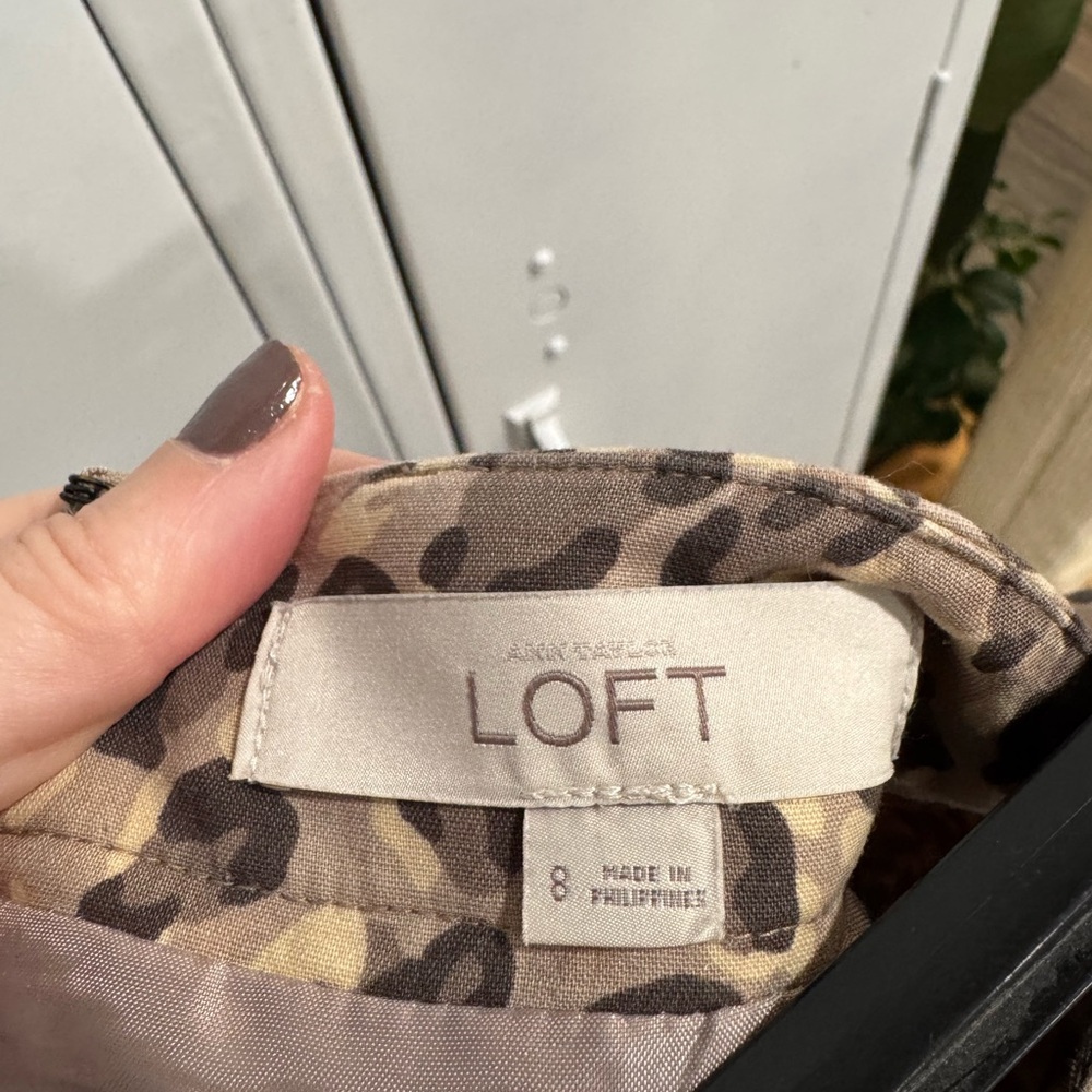 LOFT Beige and Black Animal Print Skirt - Picture 2 of 2